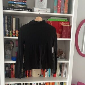 3/$30 BNWT gap black turtleneck size S (petite)